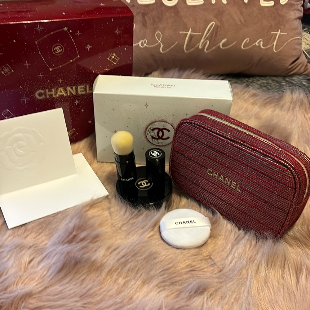 Chanel cosmetics bag